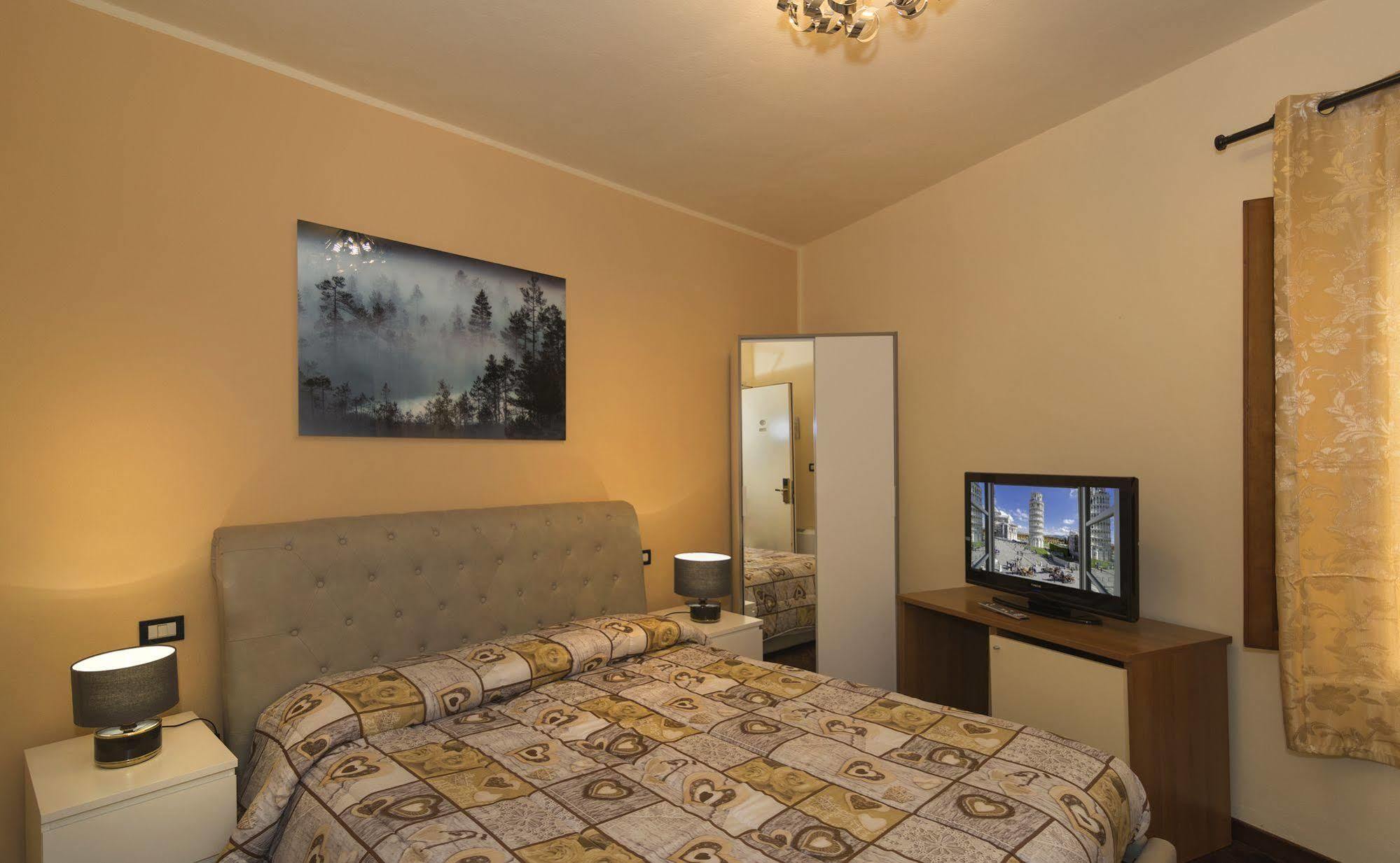 Hotel Il Giardino Pisa Ngoại thất bức ảnh